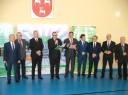 Dyrektor ZS NR 1 pan Tadeusz Federczyk wraz z Dyrektorem PUP w Łukowie panem Stanisławem Puchem otwierają VI Targi Pracy i Edukacji.